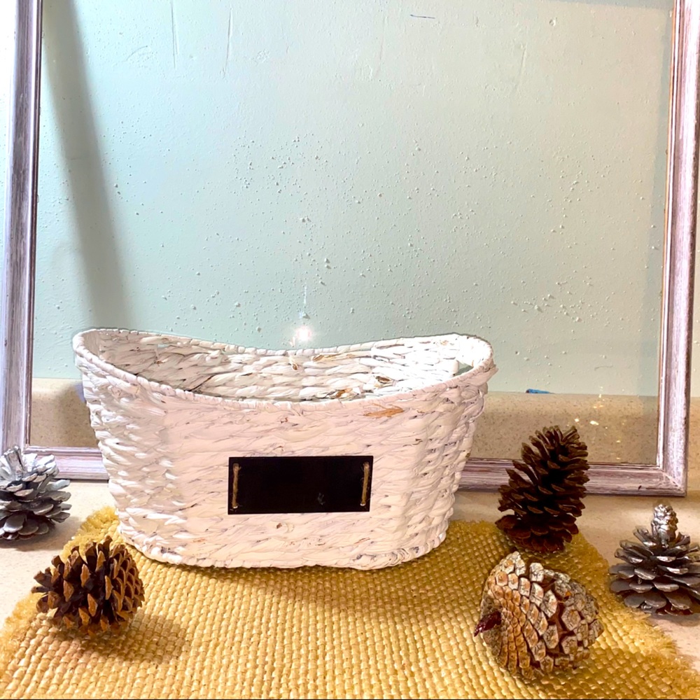 White woven basket with a detachable label